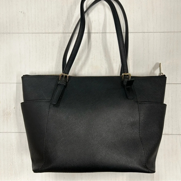 Micheal Kors Charlotte Jet Set Large Black Tote Gold Hardware‎ Saffiano Leather - Picture 4 of 15